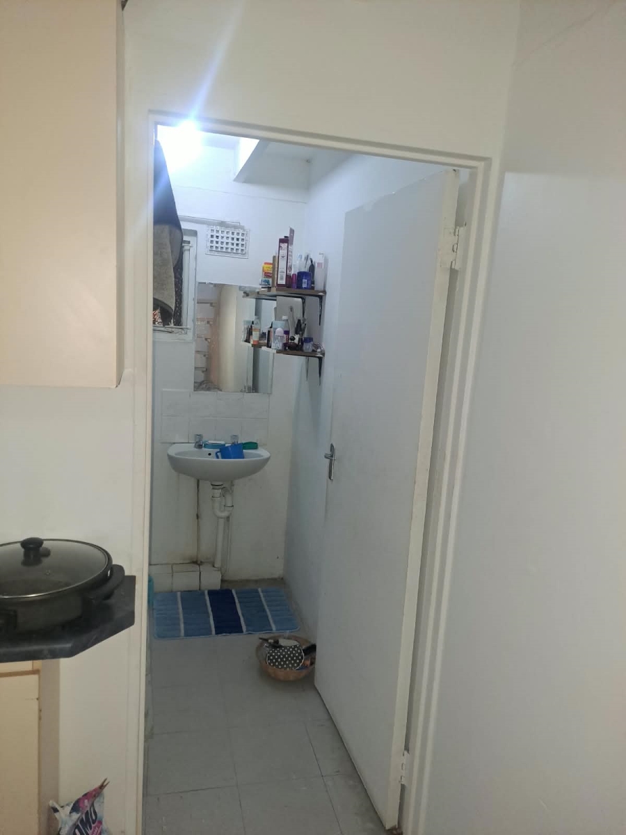 2 Bedroom Property for Sale in Algoa Park Eastern Cape
